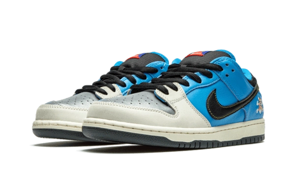 Nike SB Dunk Low Instant Skateboards