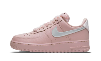 Nike Air Force 1 Low Faux Sherpa Fur (W)
