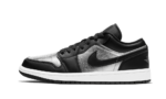 Jordan 1 Low SE Black Metallic Silver (W)