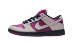 Nike SB Dunk Low Atmosphere Grey True Berry