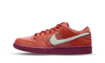 Nike SB Dunk Low Mystic Red