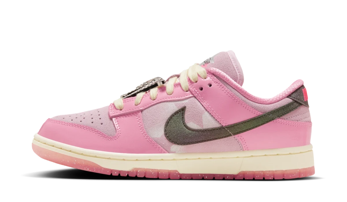 Nike Dunk Low LX Barbie (W)