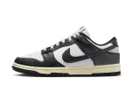 Nike Dunk Low Vintage Panda (W)