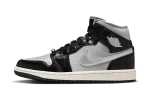 Air Jordan 1 Mid SE ‘Black Chrome’ (W)