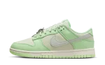 Nike Dunk Low SE ‘Sea Glass’ (W)