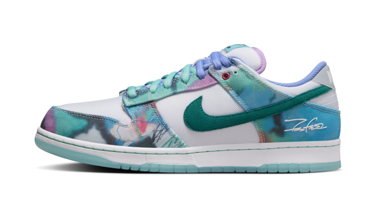 Nike SB Dunk Low Futura Laboratories Bleached Aqua