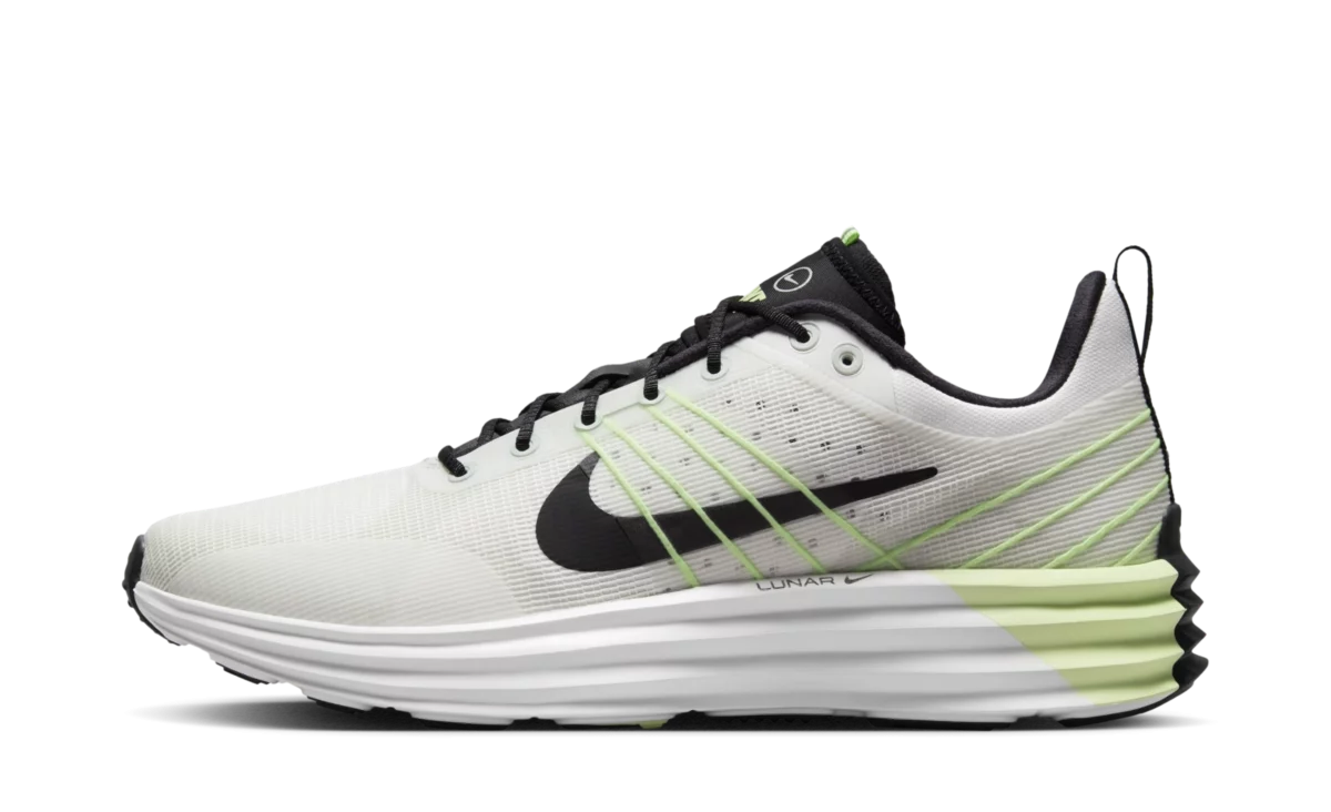 Nike Lunar Roam Barely Volt