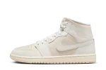 Air Jordan 1 Mid ‘Light Tan’ (W)