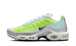 Nike Air Max Plus ‘Cyber’ (W)