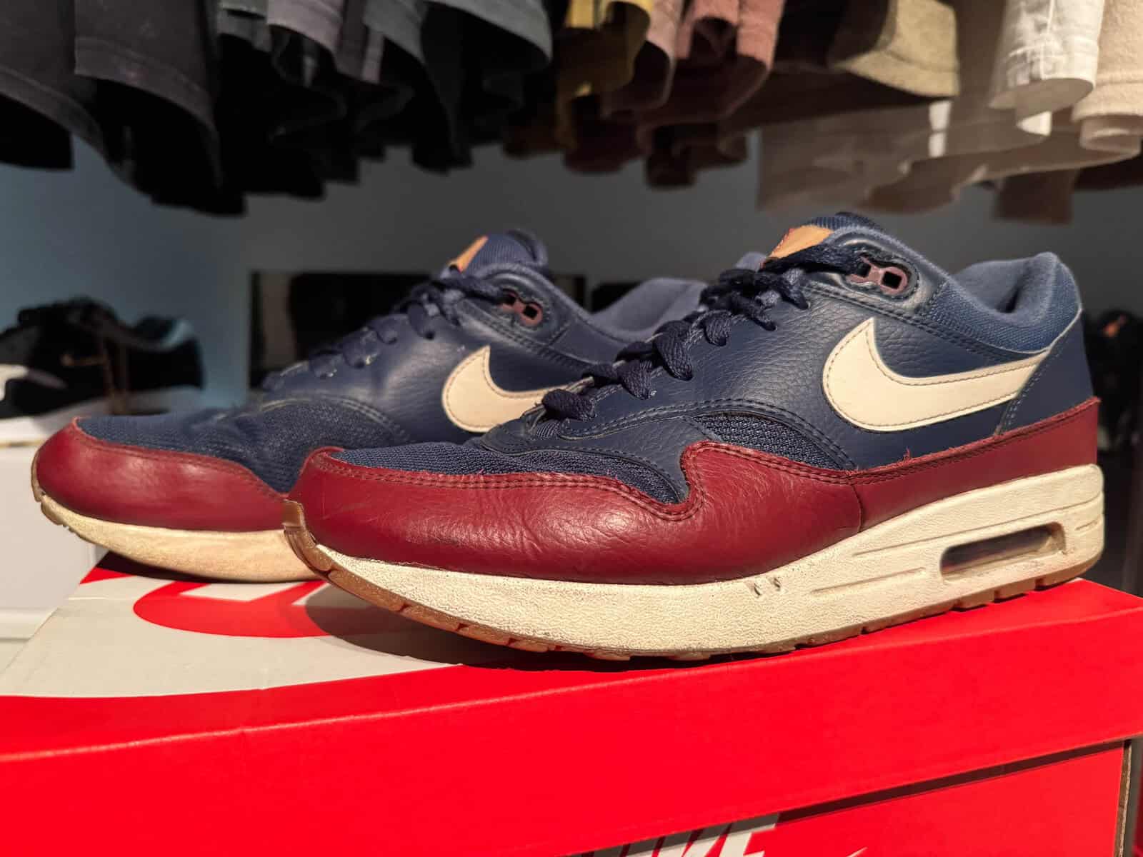 Nike Air Max 1 Navy Team Red