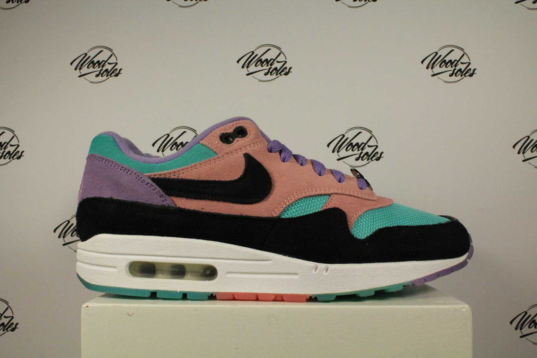 Nike Air Max 1 Have A Nike Day