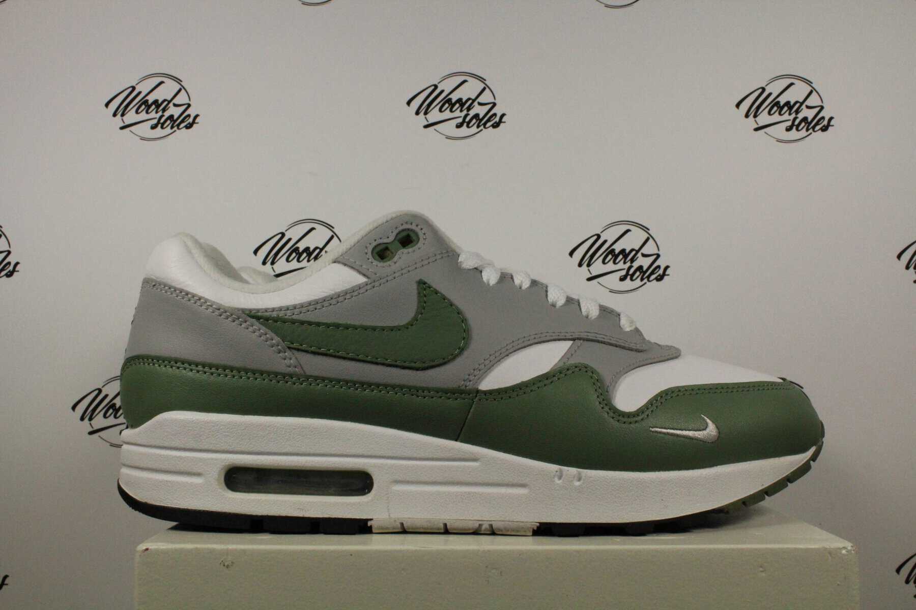 Nike Air Max 1 Spiral Sage