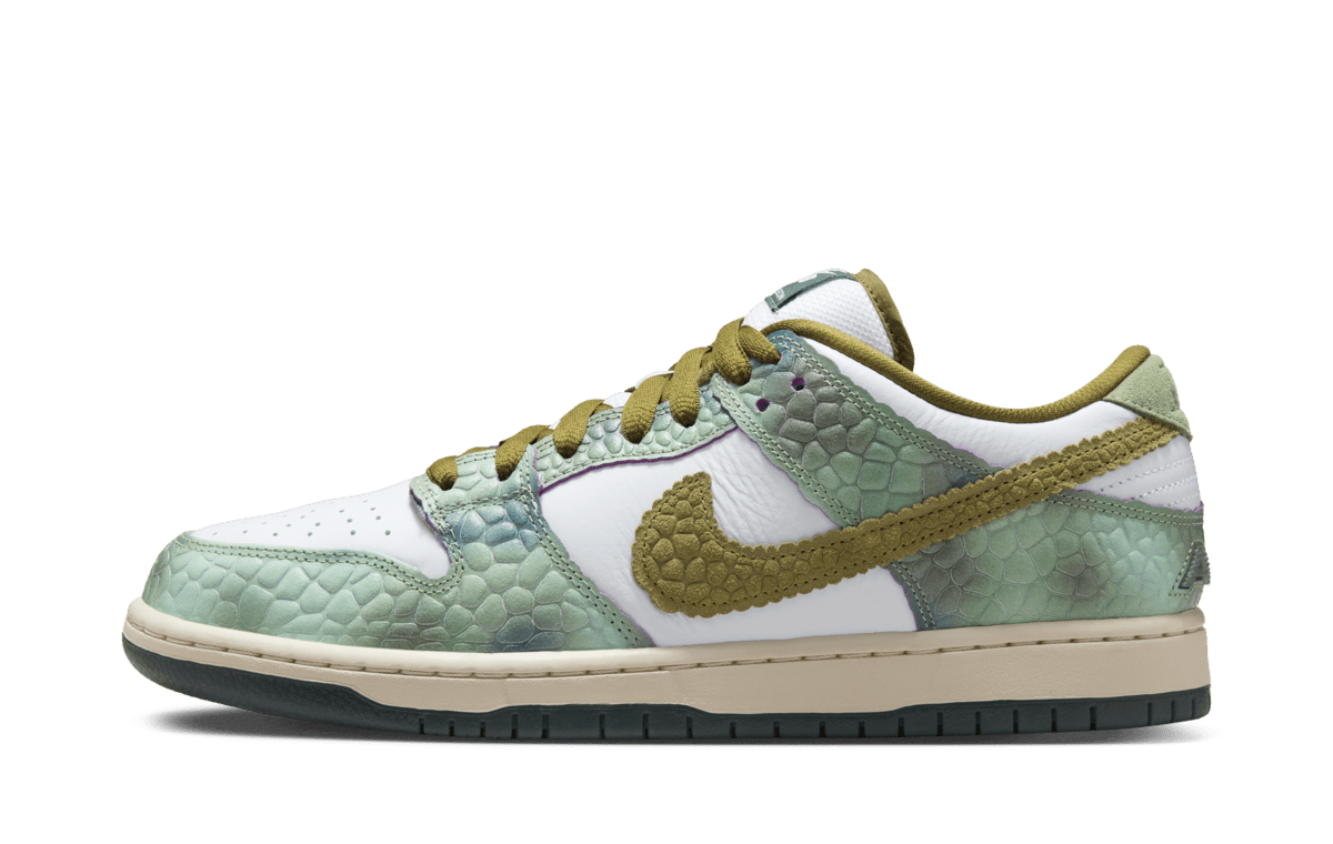 Nike SB Dunk Low Alexis Sablone Chameleon