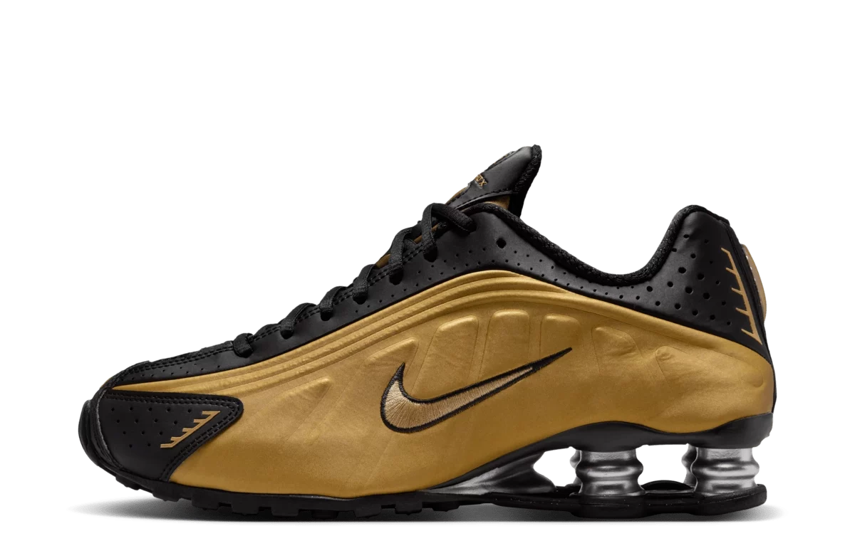 Nike Shox R4 Black Metallic Gold (W)