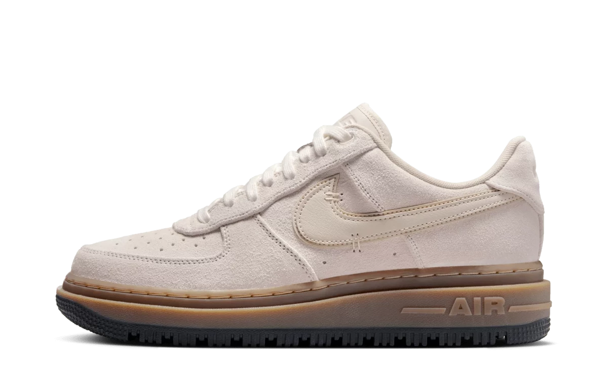 Nike Air Force 1 Luxe ‘Off White’