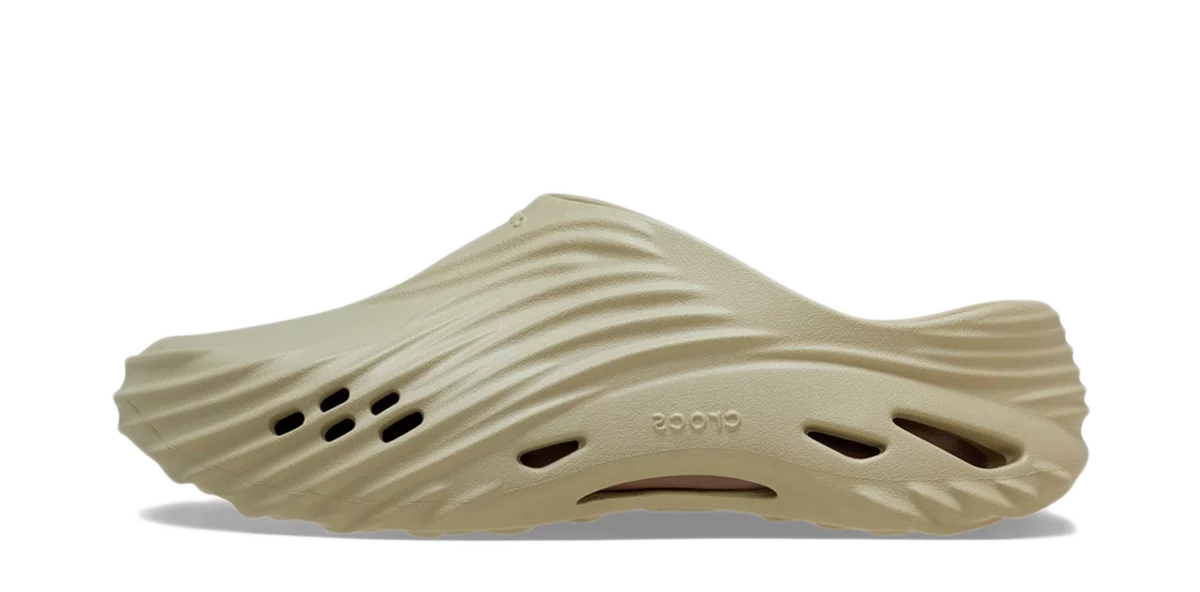 Crocs Echo Wave Clog Moth