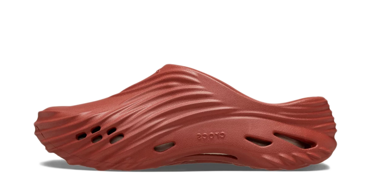 Crocs Echo Wave Clog Rust