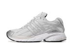 adidas Adistar Cushion Sporty & Rich Grey