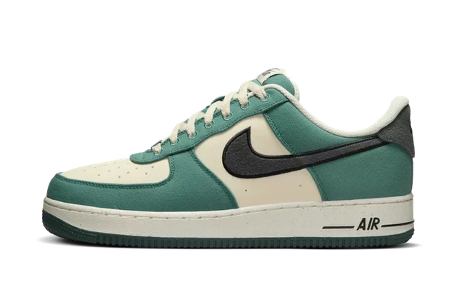 Nike Air Force 1 ’07 Vintage Green