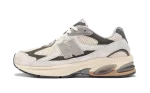 New Balance 2010 Cream Grey