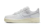 Nike Air Force 1 LowSummit White (W)