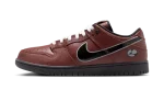 Nike SB Dunk Low Limosine Skateboards